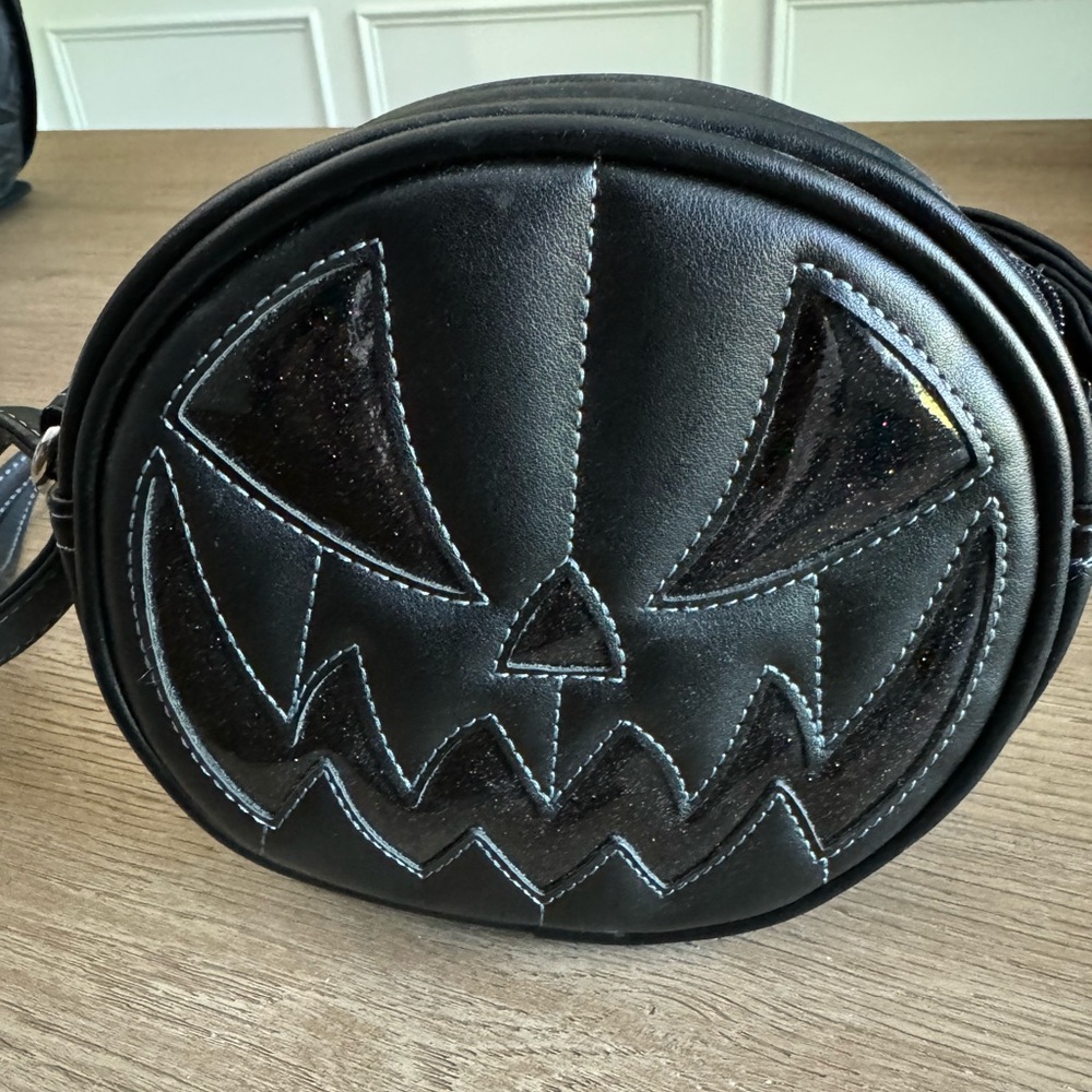 Love pain and stitches mini pumpkin kult purse